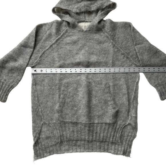 V::Room Japan Mohair Wool Hooded Kangaroo Pocket Gray Pullover Sweater size 1 - Picture 4 of 10